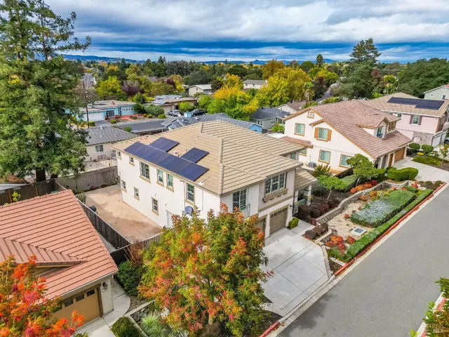 $1,299,999 | 1715 Copperleaf Court, Concord, CA 94519