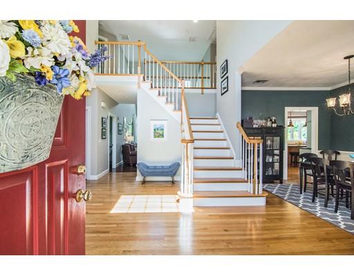 13 Juniper Road Upton, MA 01568 - Photo 3 of 42 Gallery Image 3