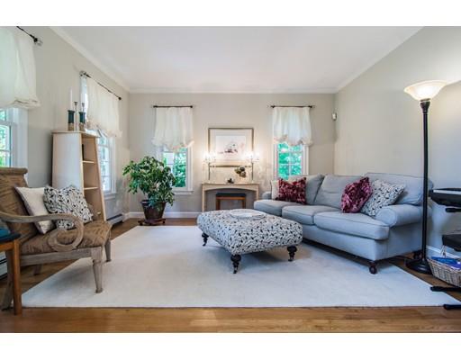 13 Juniper Road Upton, MA 01568 - Photo 4 of 42 Gallery Image 4