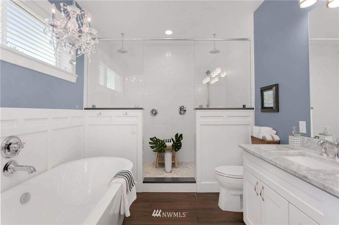 335 Northeast 90th Street Seattle, WA 98115 - Photo 9 of 22