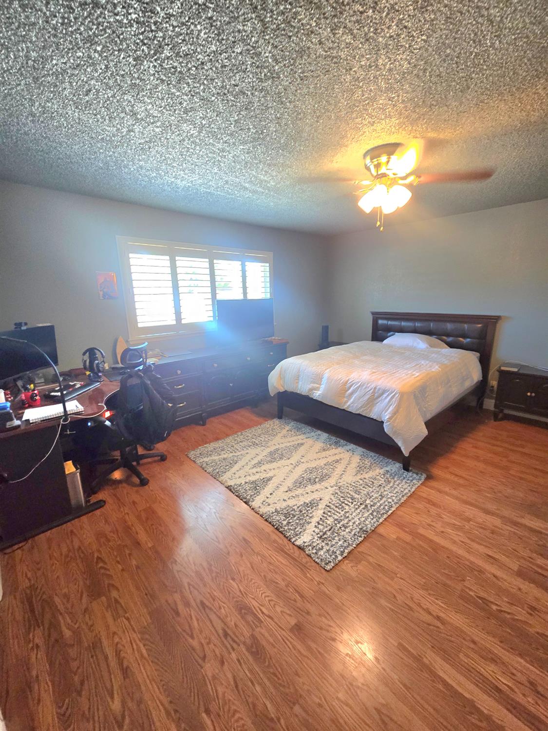 16448 Monreal Road Madera, CA 93636 - Photo 24 of 27