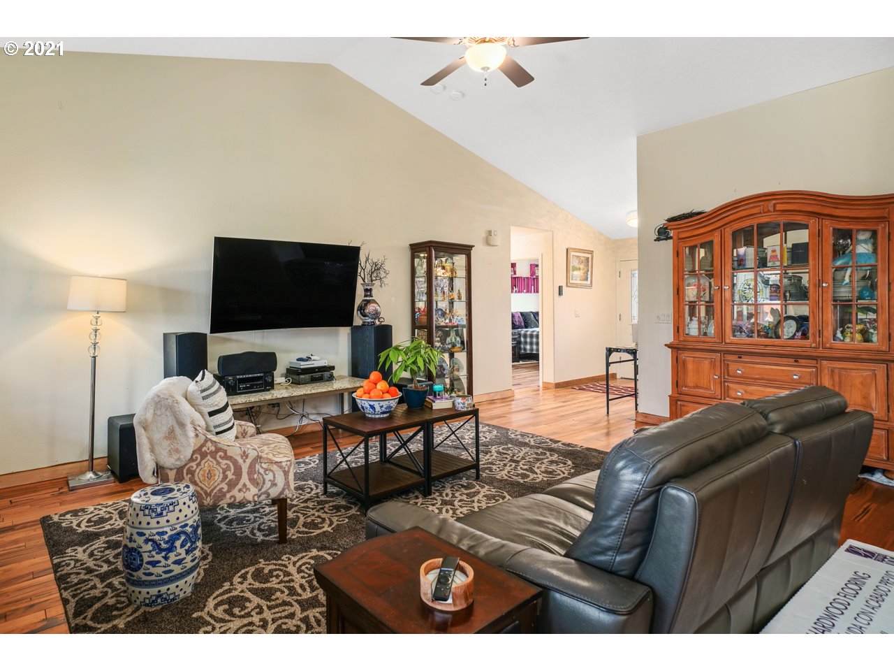 3111 Reed Avenue Woodburn, OR 97071 - Photo 2 of 32 Gallery Image 2