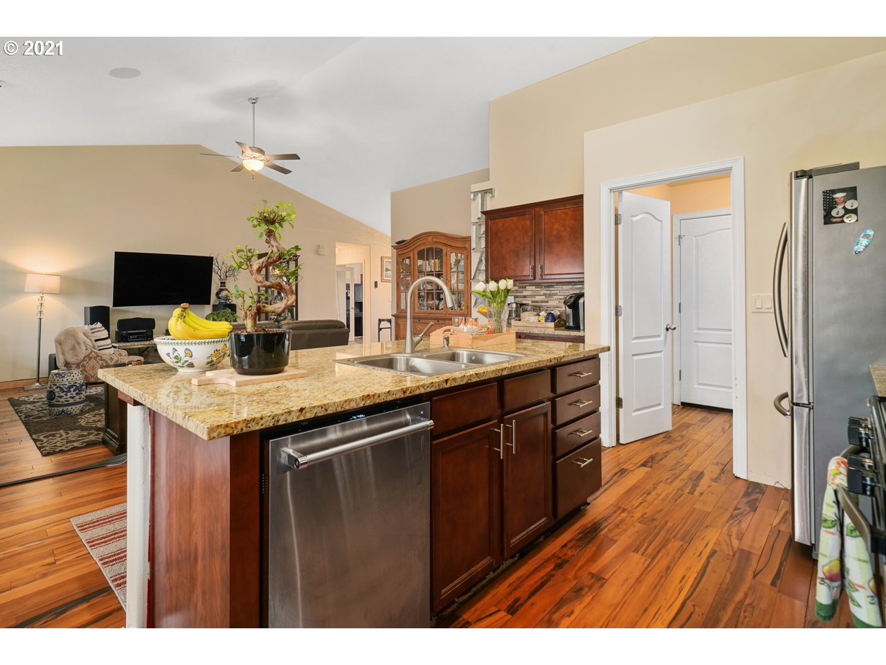 3111 Reed Avenue Woodburn, OR 97071 - Photo 7 of 32 Gallery Image 7