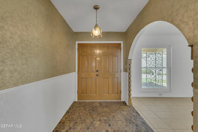 $354,900 | 3220 Zion Lane, El Paso, TX 79904