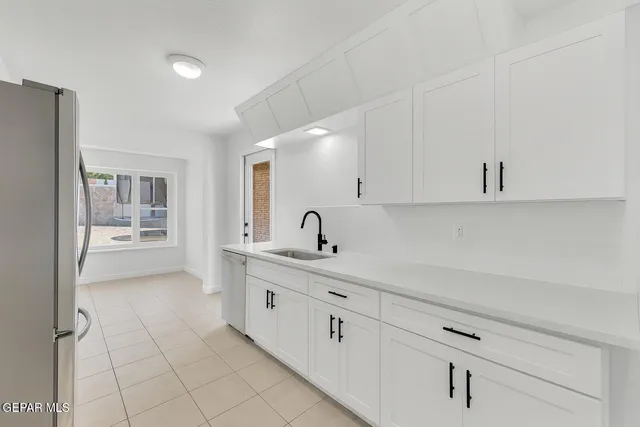 $354,900 | 3220 Zion Lane, El Paso, TX 79904