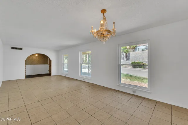 $354,900 | 3220 Zion Lane, El Paso, TX 79904