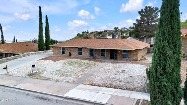 $354,900 | 3220 Zion Lane, El Paso, TX 79904