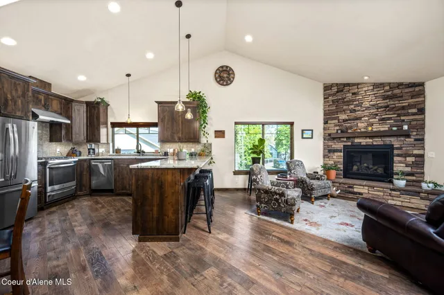 $899,875 | 1997 East Avondale Lane, Hayden, ID 83835