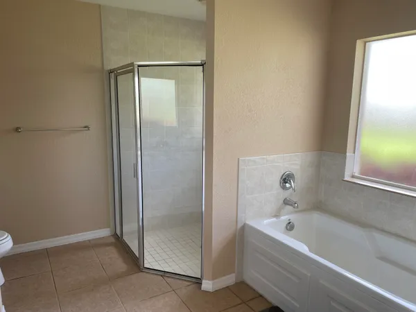 $1,725 | 1767 North Dovetail Drive, Unit C, Fort Pierce, FL 34982