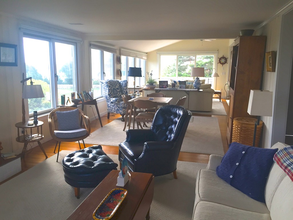 239 Howland Road Westport, MA 02790 - Photo 3 of 10 Gallery Image 3