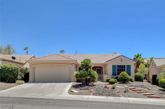 $2,100 | 1684 Rockcrest Hills Avenue, Henderson, NV 89052
