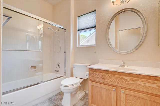 $2,100 | 1684 Rockcrest Hills Avenue, Henderson, NV 89052