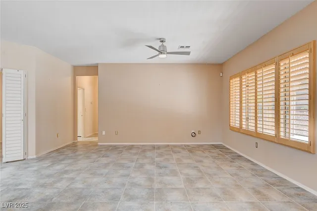 $2,100 | 1684 Rockcrest Hills Avenue, Henderson, NV 89052