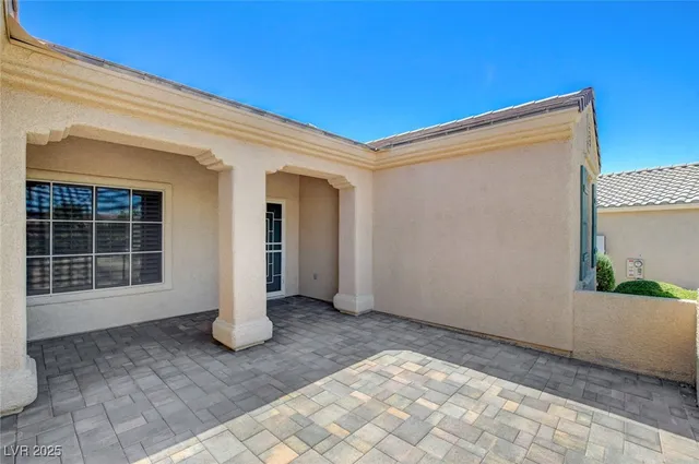 $2,100 | 1684 Rockcrest Hills Avenue, Henderson, NV 89052