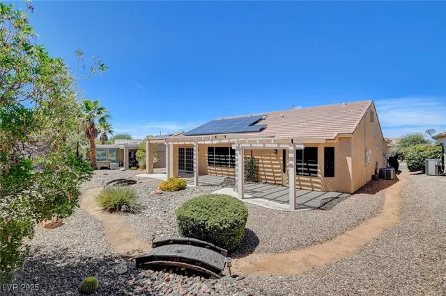 $2,100 | 1684 Rockcrest Hills Avenue, Henderson, NV 89052