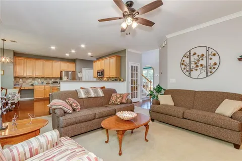 $645,000 | 320 Hillside Manor Drive Northeast, Sugar Hill, GA 30518