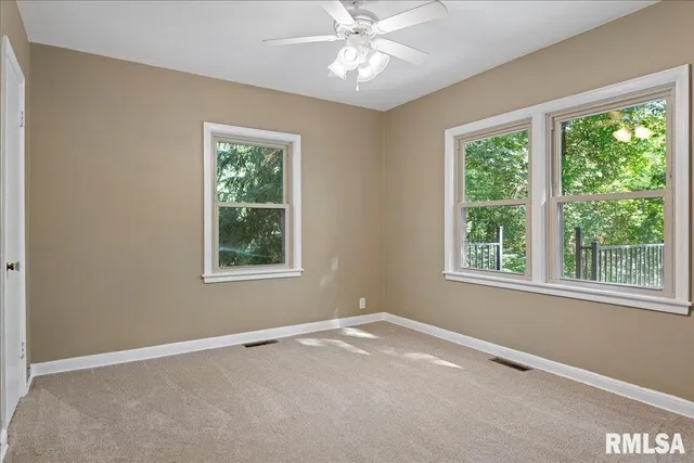 $399,900 | 820 West Lake Shore Drive, Springfield, IL 62712