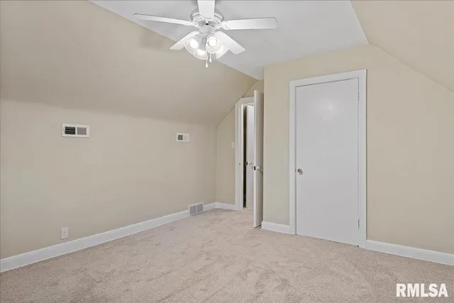 $399,900 | 820 West Lake Shore Drive, Springfield, IL 62712