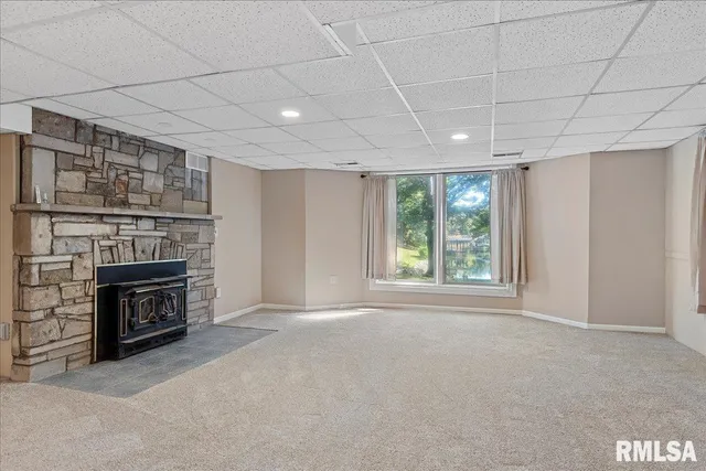 $399,900 | 820 West Lake Shore Drive, Springfield, IL 62712