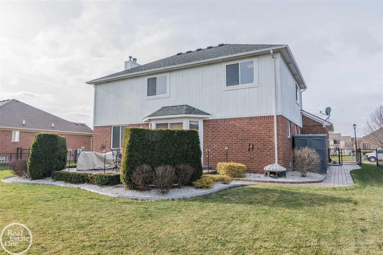 55542 Raspberry Drive Macomb, MI 48042 - Photo 4 of 43 50031094-3.JPG