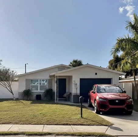 $2,950 | 7060 52nd Street North, Pinellas Park, FL 33781