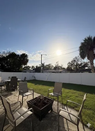 $2,950 | 7060 52nd Street North, Pinellas Park, FL 33781
