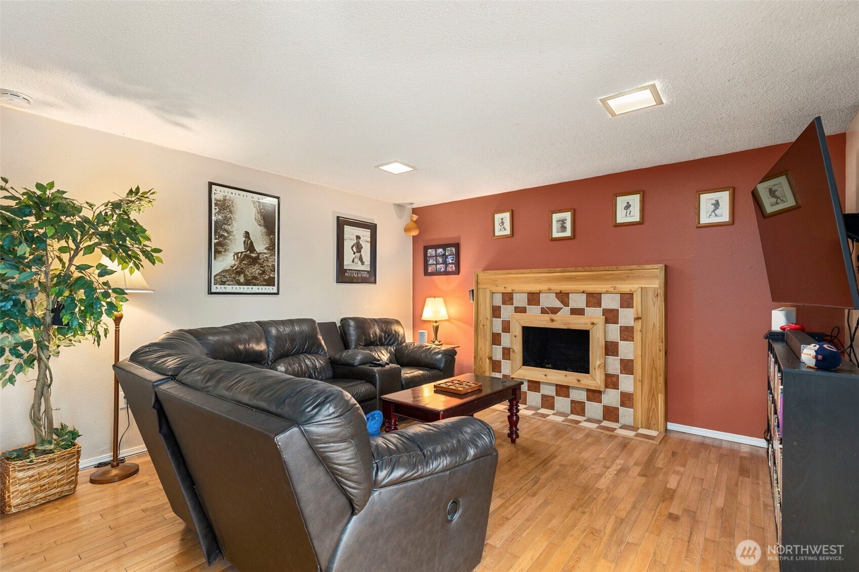 203 Northeast Alnus Way Bremerton, WA 98310 - Photo 13 of 38