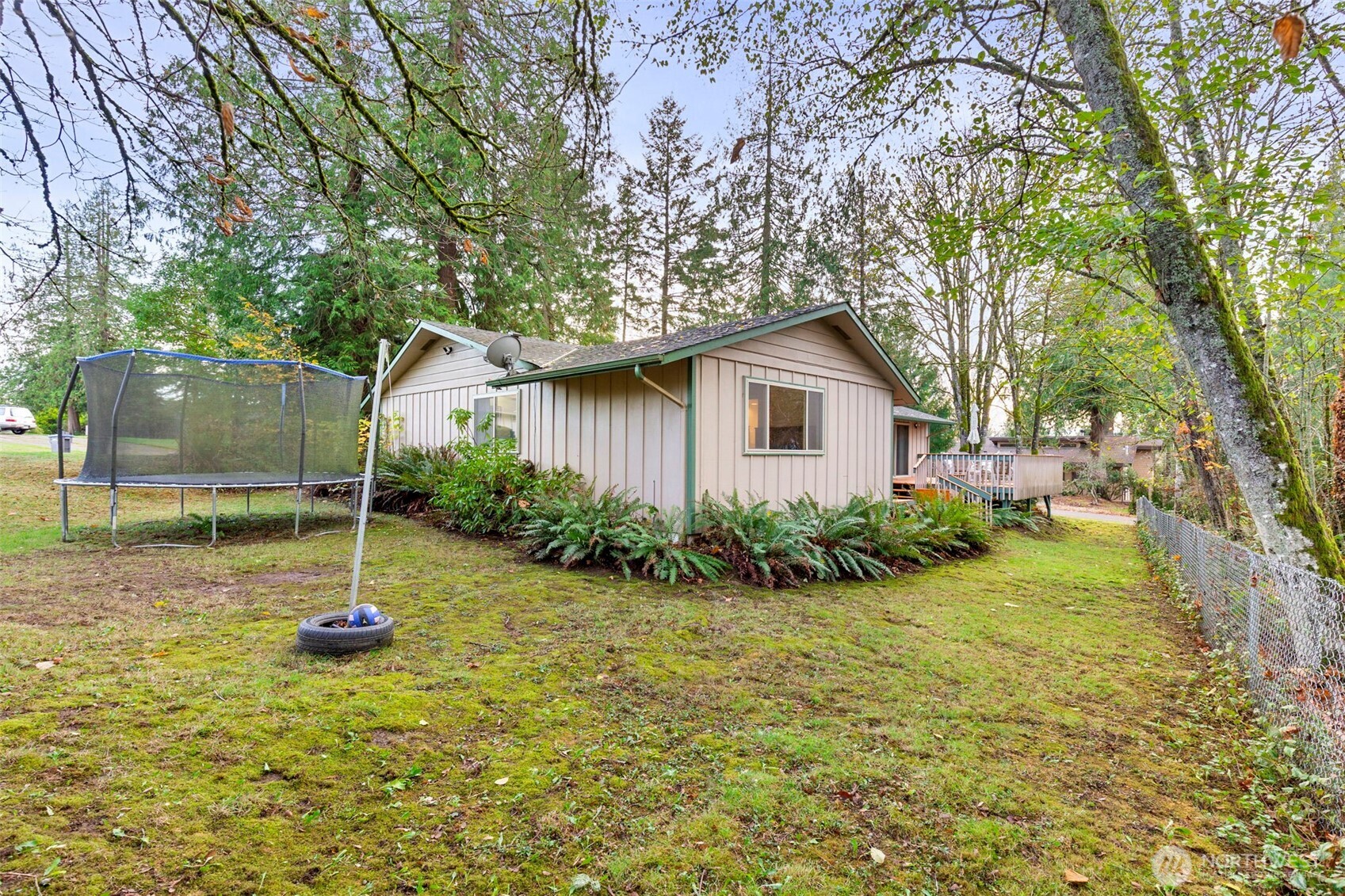 203 Northeast Alnus Way Bremerton, WA 98310 - Photo 30 of 38