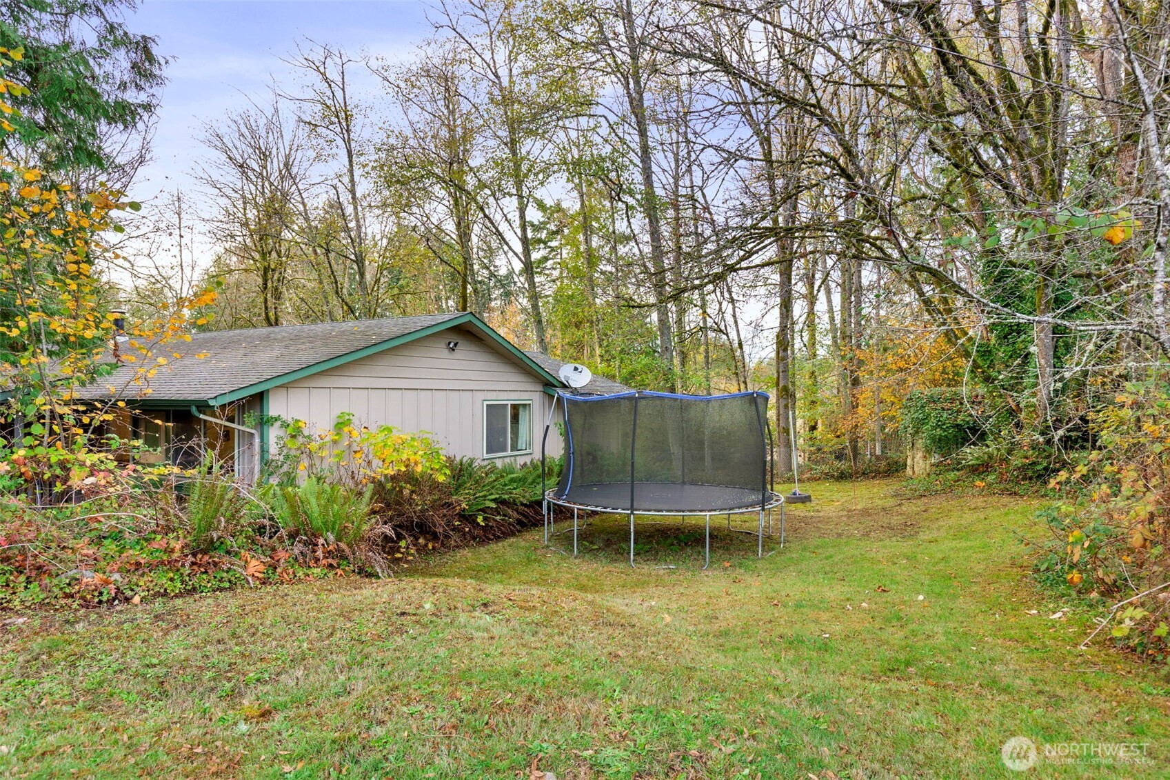 203 Northeast Alnus Way Bremerton, WA 98310 - Photo 33 of 38