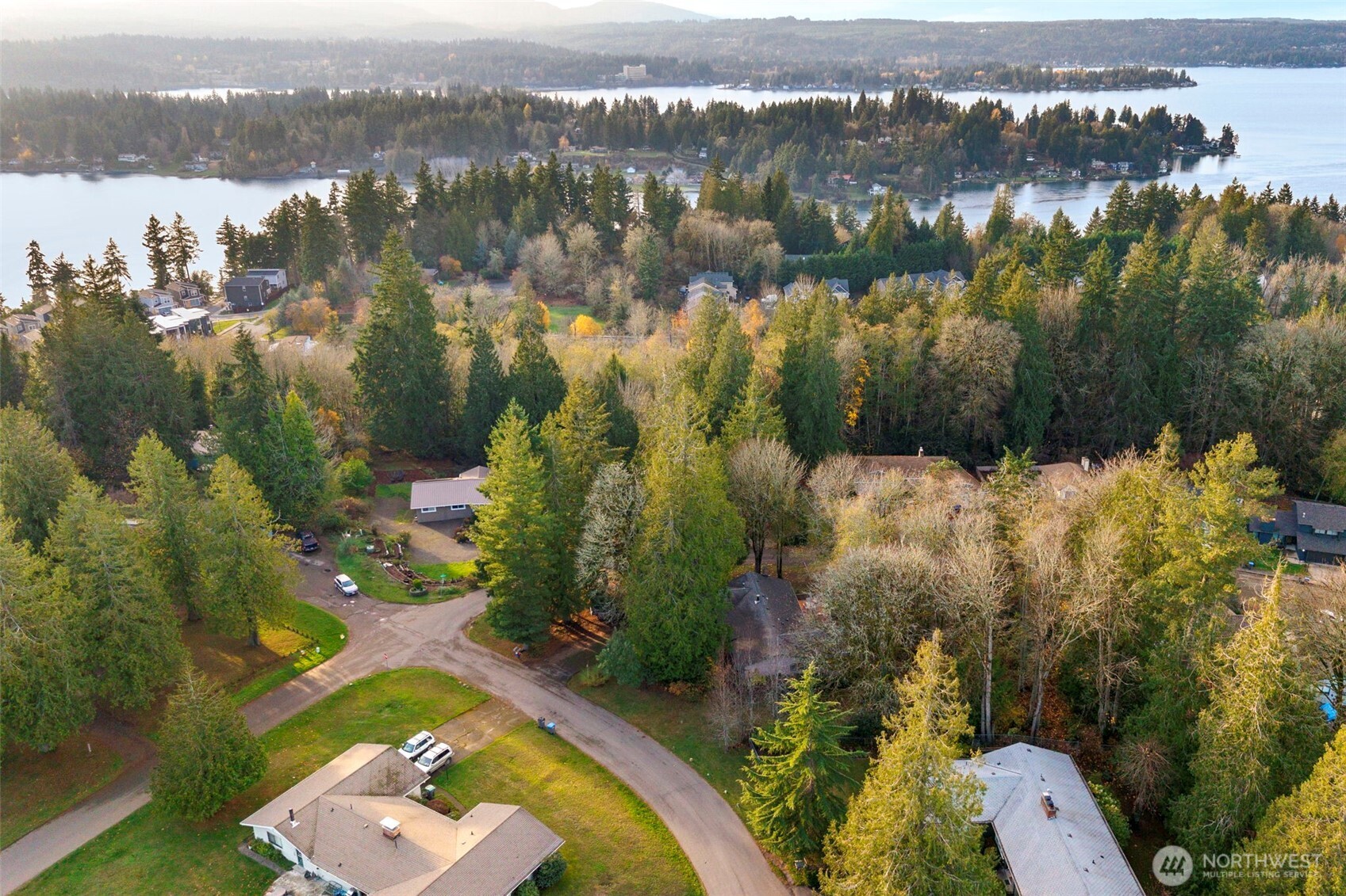 203 Northeast Alnus Way Bremerton, WA 98310 - Photo 35 of 38