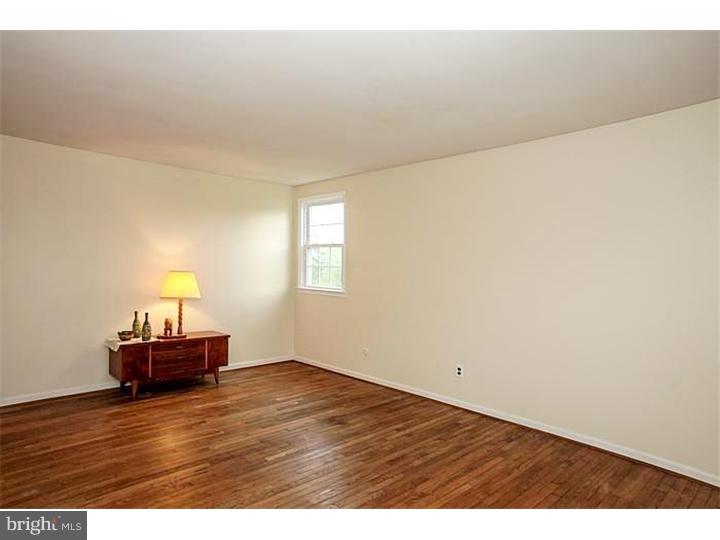 4 Hayes Road Malvern, PA 19355 - Photo 13 of 23 Bedroom
