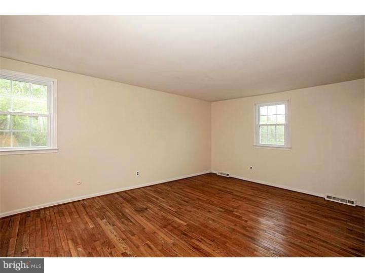 4 Hayes Road Malvern, PA 19355 - Photo 14 of 23 Bedroom