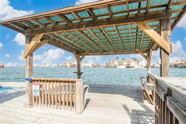 $285,000 | 15401 Fortuna Bay Drive, Unit 104, Corpus Christi, TX 78418