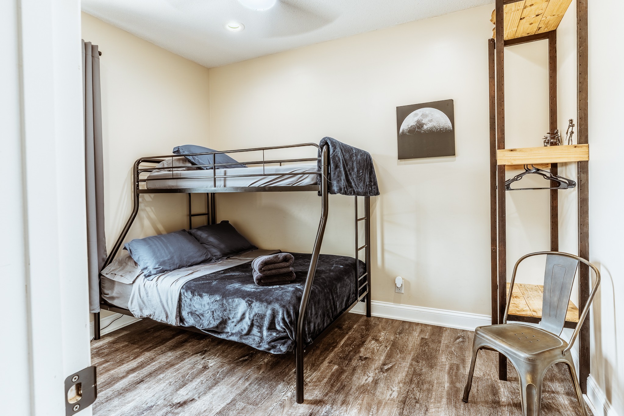 3375 Rowland Mill Road Buena Vista, TN 38318 - Photo 29 of 85 a bedroom with a bed and a dresser