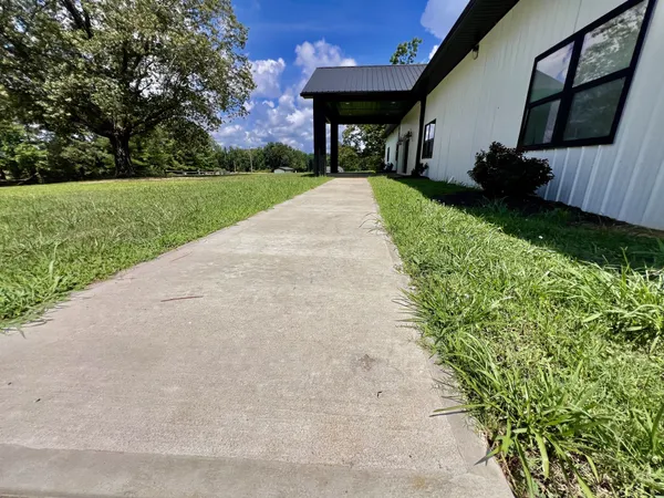 $2,550,000 | 3375 Rowland Mill Road, Buena Vista, TN 38318