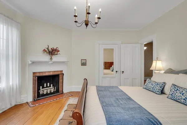 $1,595,000 | 1083 Walnut Street, Newton, MA 02461