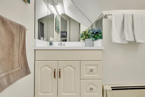 $1,595,000 | 1083 Walnut Street, Newton, MA 02461