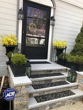 $1,595,000 | 1083 Walnut Street, Newton, MA 02461