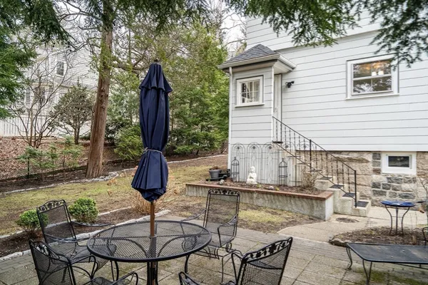 $1,595,000 | 1083 Walnut Street, Newton, MA 02461