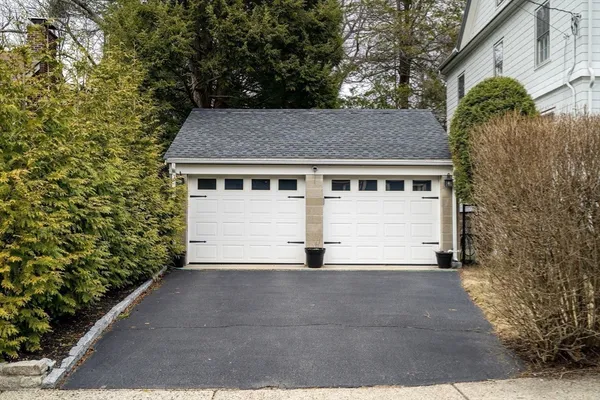 $1,595,000 | 1083 Walnut Street, Newton, MA 02461