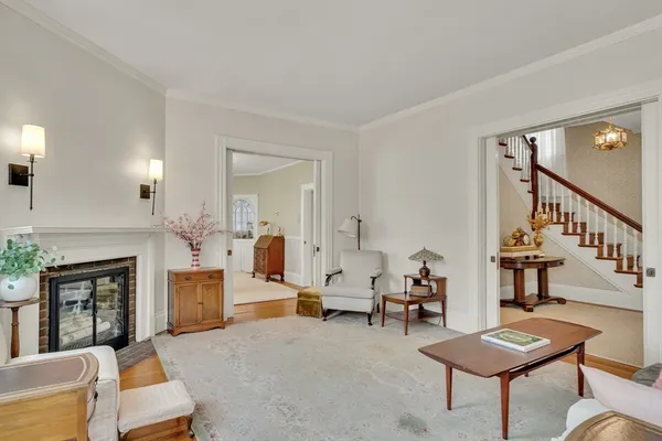 $1,595,000 | 1083 Walnut Street, Newton, MA 02461