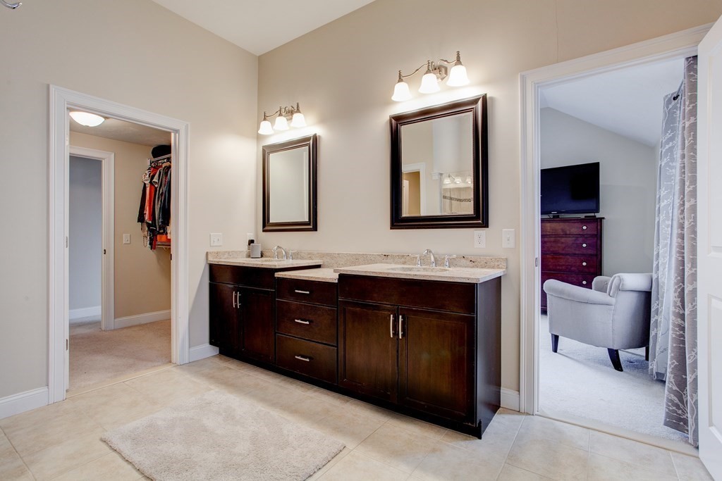 10 Fredette Road Newton, MA 02459 - Photo 17 of 31