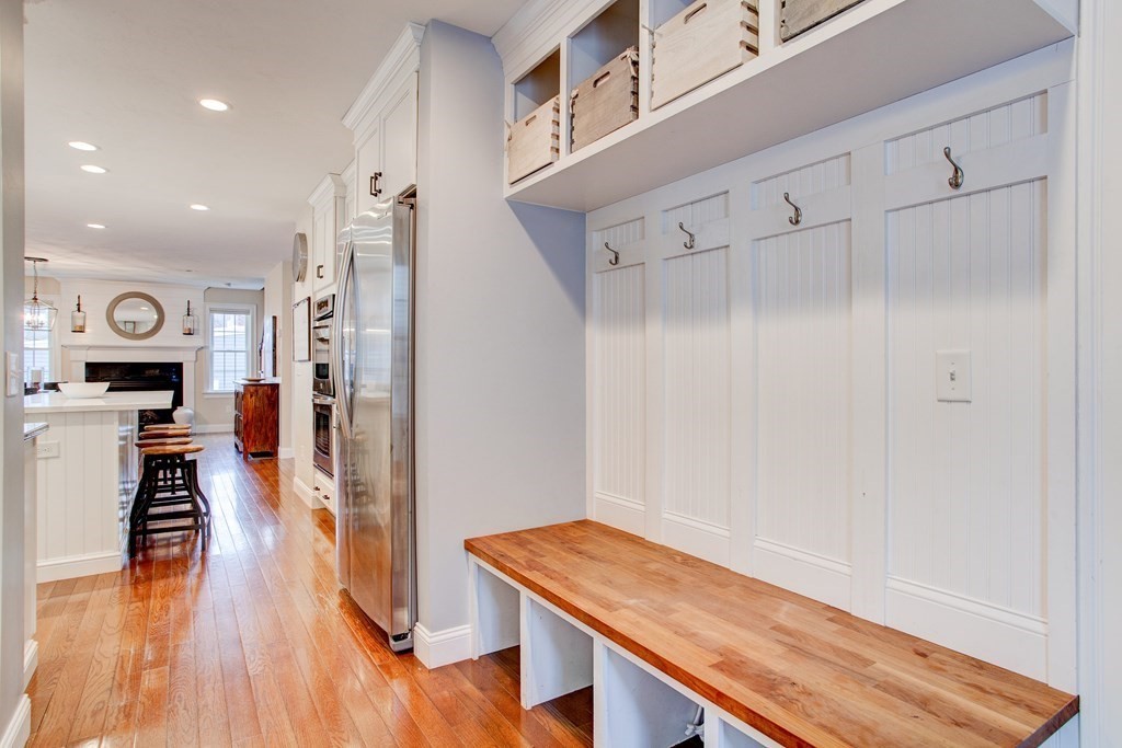 10 Fredette Road Newton, MA 02459 - Photo 8 of 31