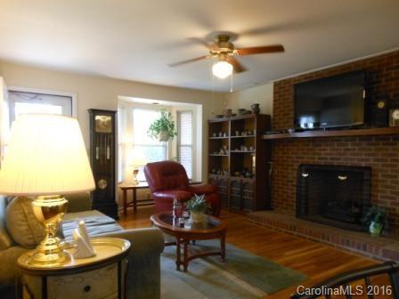 5086 Carlos Road Catawba, NC 28609 - Photo 3 of 24 Gallery Image 3