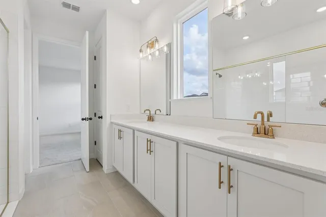 a view of walk in closet