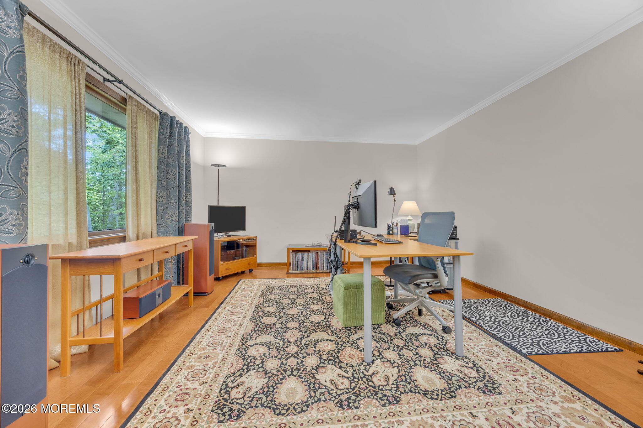 70 Line Road Holmdel, NJ 07733 - Photo 5 of 40 18-web-or-mls-2M1A8804