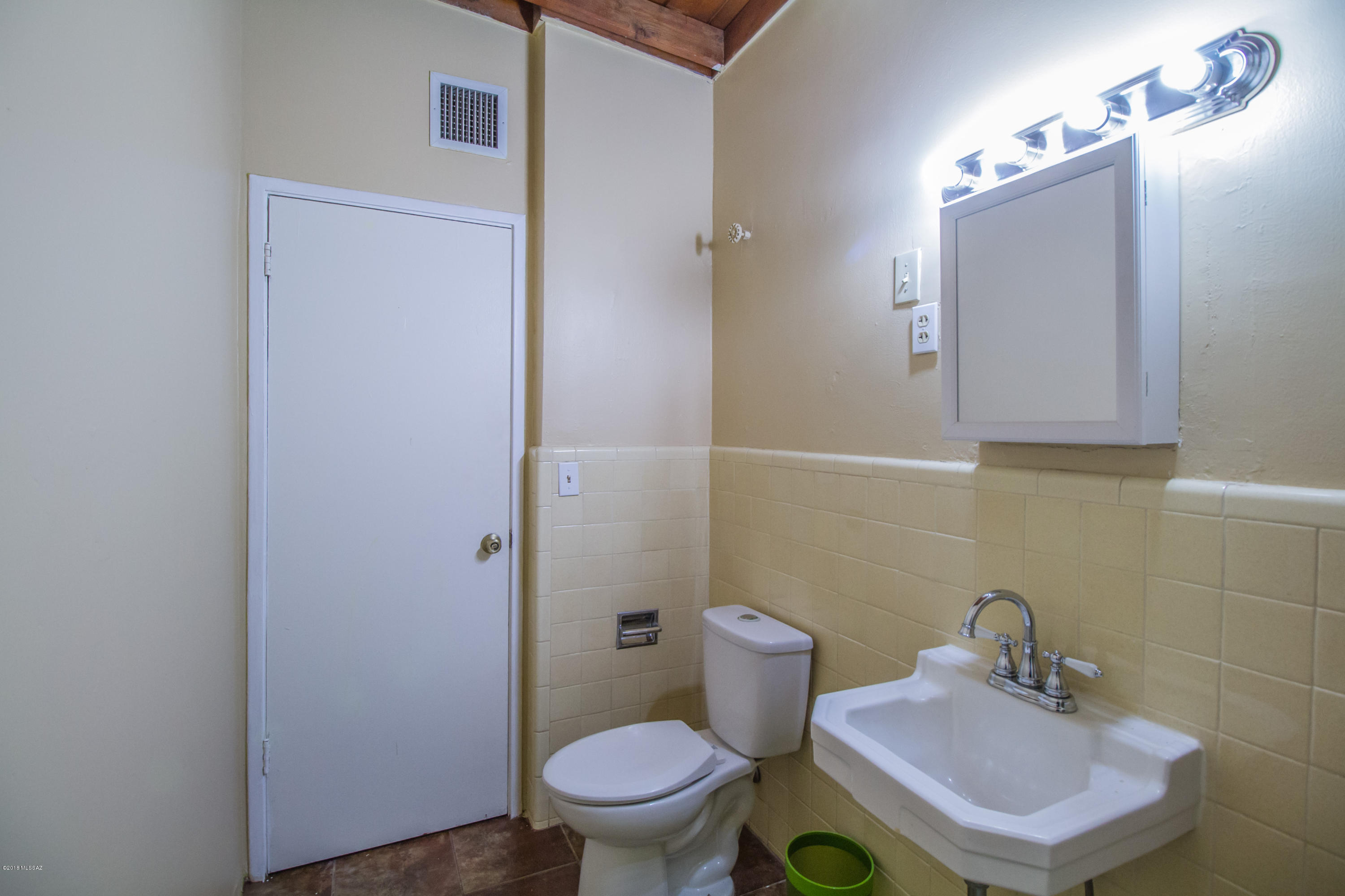 211 East Yavapai Road Tucson, AZ 85705 - Photo 16 of 25 Gallery Image 16