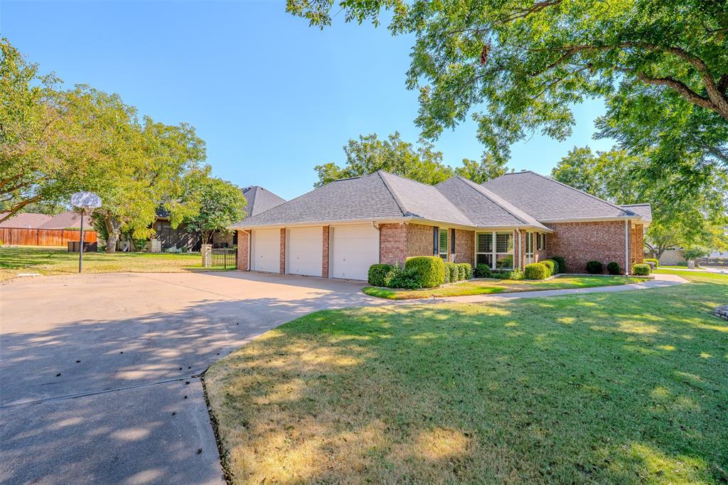 8931 Brierfield Road Granbury, TX 76049 - Photo 3 of 40 Gallery Image 3