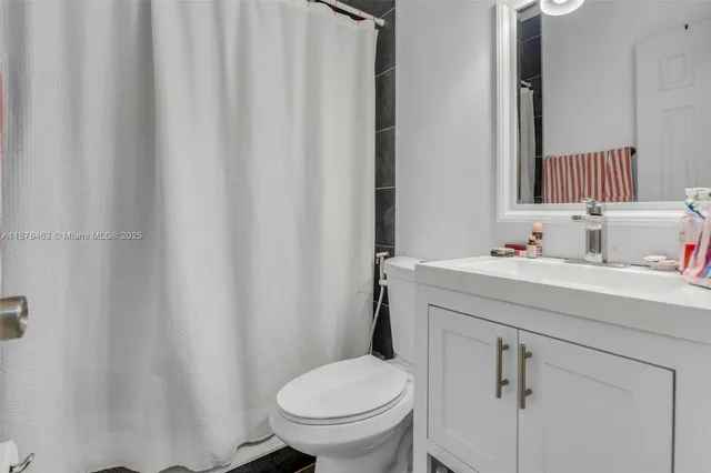 $540,000 | 580 Southeast 2nd Street, Hialeah, FL 33010