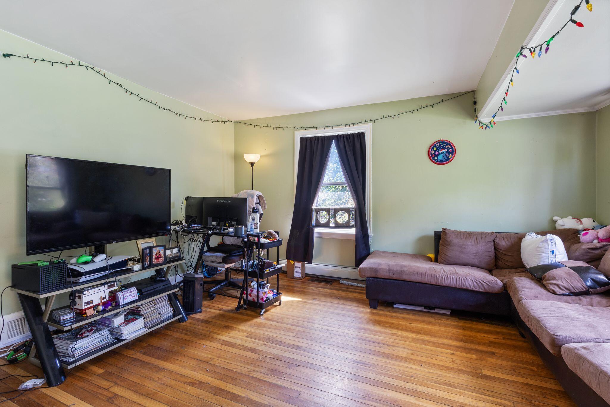 55 High Street Waterville, ME 04901 - Photo 10 of 31 Family Room
